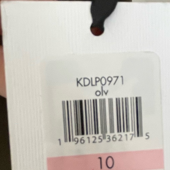 Kensie Blouson Wrap Dress - Picture 6 of 6